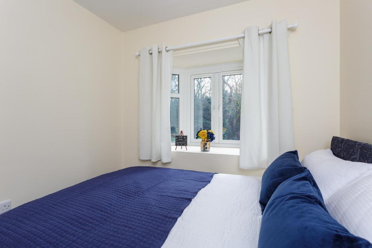 Luxury Burgess Apartments Close To Soton General Hospital Southampton Bilik gambar