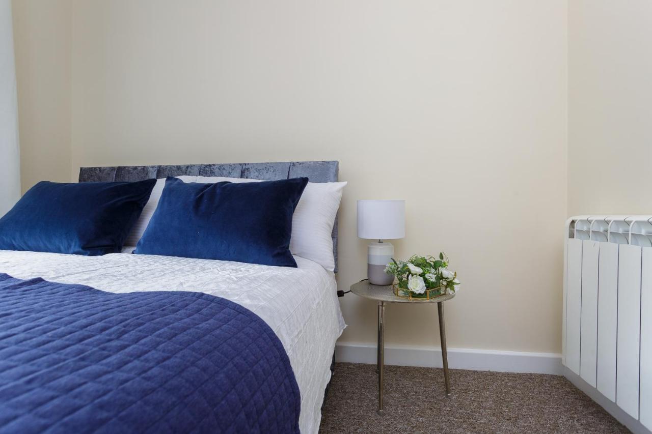Luxury Burgess Apartments Close To Soton General Hospital Southampton Bilik gambar